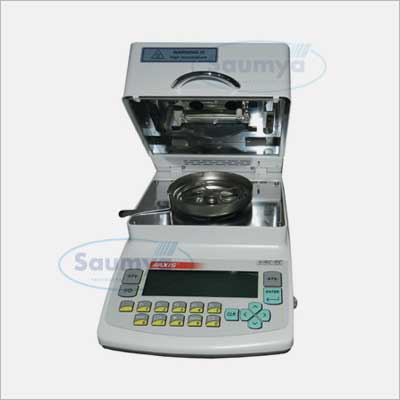 Moisture Analyzer